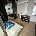 Daisy Spacious Detached House Semesterbostad