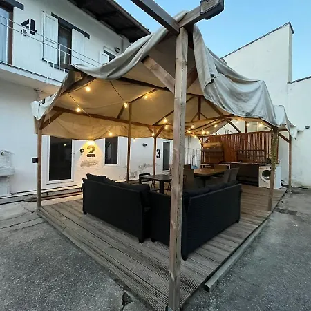Daisy Spacious Detached House 펜션 베르가모